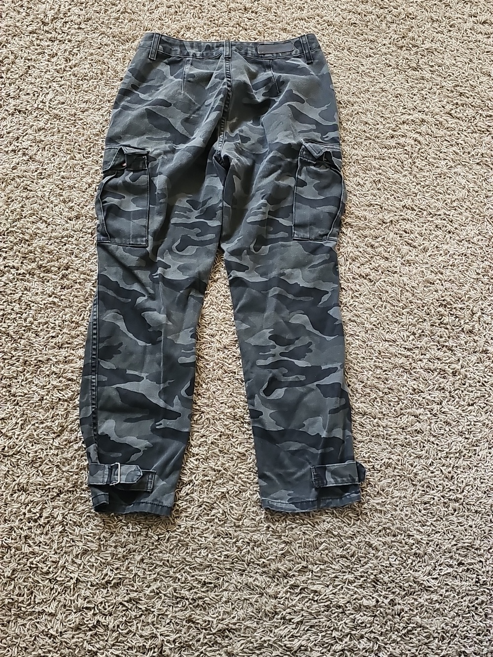 GRLFRND Camo Aaron Cargo Jeans 100% Cotton Pants 27 Cropped Button Up - Picture 5 of 10